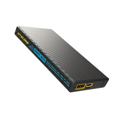 Nitecore Summit 10000 Powerbank - Batteri med Varme - 10000mAh, 2xUSB Type A/C, QC 3.0 / PD 20W, 5V, 3A - Kulfiber