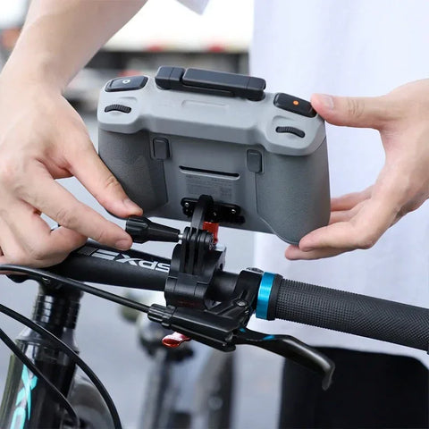 Holder DJI RC 2 fjernbetjening / GoPro til cykel og slange 22-26mm