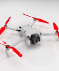 Master Airscrew - DJI Mini 4 Pro / 3 Pro Super Stealth Upgrade - Propeller - Röd - Kit 4-Pack - Action King