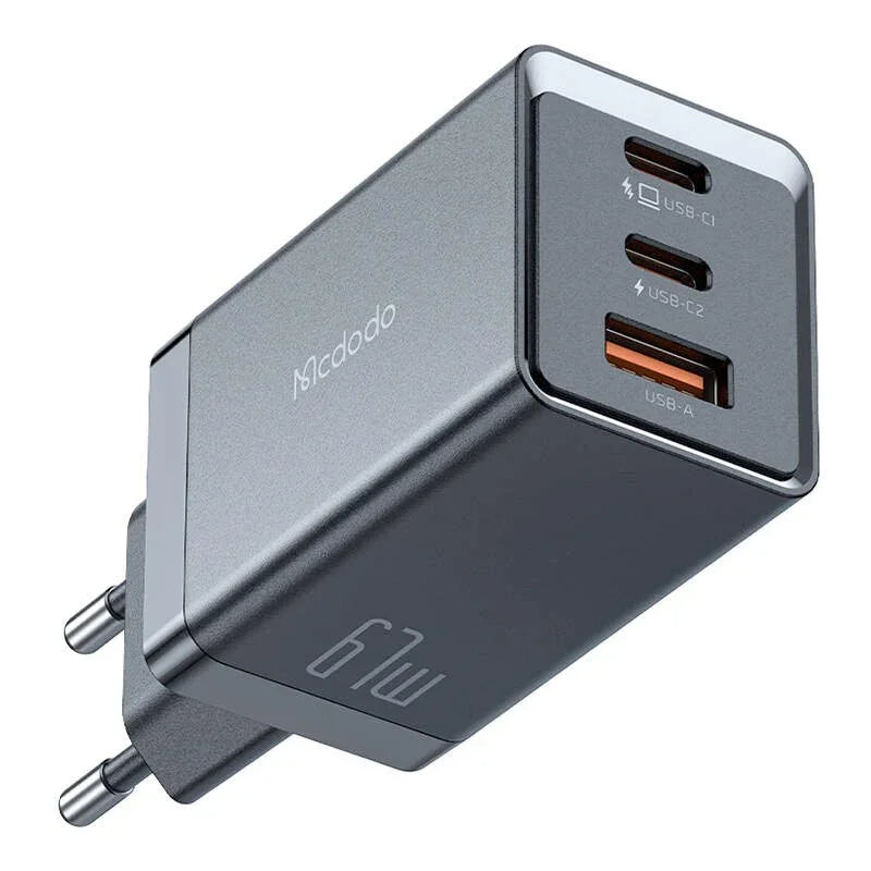 Mcdodo GaN 5 Mini Fast Charger Pro CH-1544 - Väggladdare - Snabbladdare QC4+ / PD 67W - 110-240V till USB - 3xUSB A/C - Svart - Action King