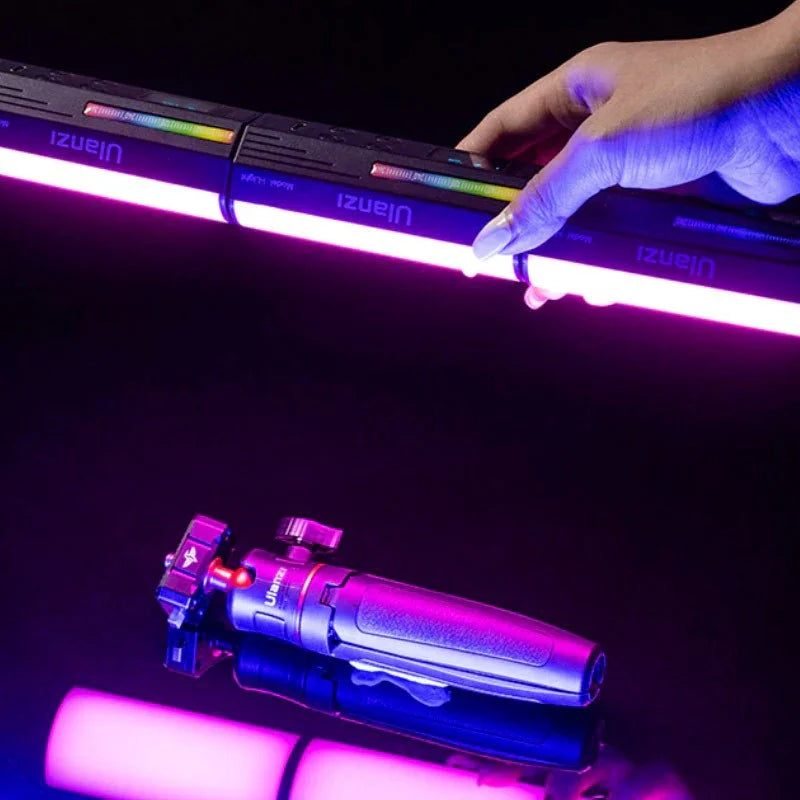 Ulanzi i-Light Belysning LED för foto / video - RGB - 2000mAh internt batteri - Magnet - 200lm - Action King