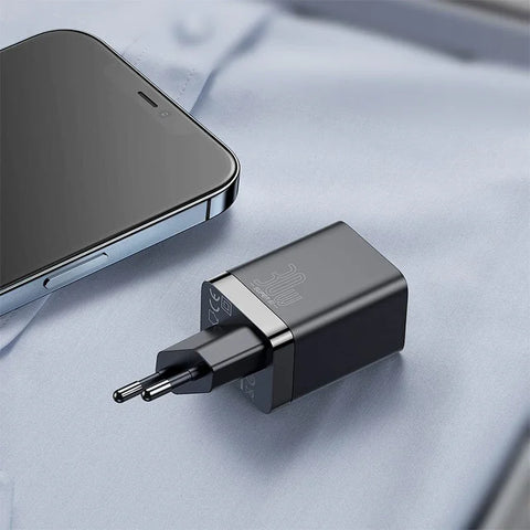 Baseus Super Si Pro Quick Charger - Vægoplader - Hurtigoplader QC3.0 / PD 30W - 100-240V til USB - 2xUSB Type A/C - Sort