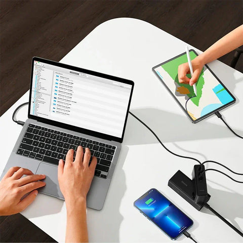 Baseus GaN5 Pro 140W Vægoplader - Vægoplader - Hurtigoplader PD/QC/PPS - 110-240V til USB - 3xUSB Type A/C - Sort
