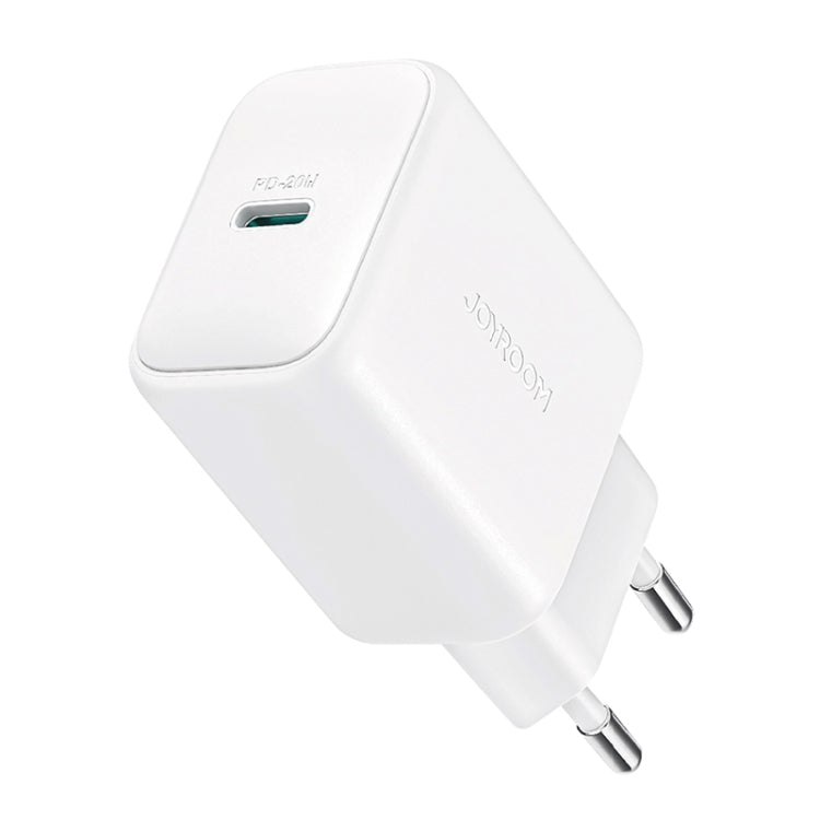 JOYROOM USB-C Laddare 20W med PD-teknik, vit och kompakt, laddar snabbt iPhone och Android.